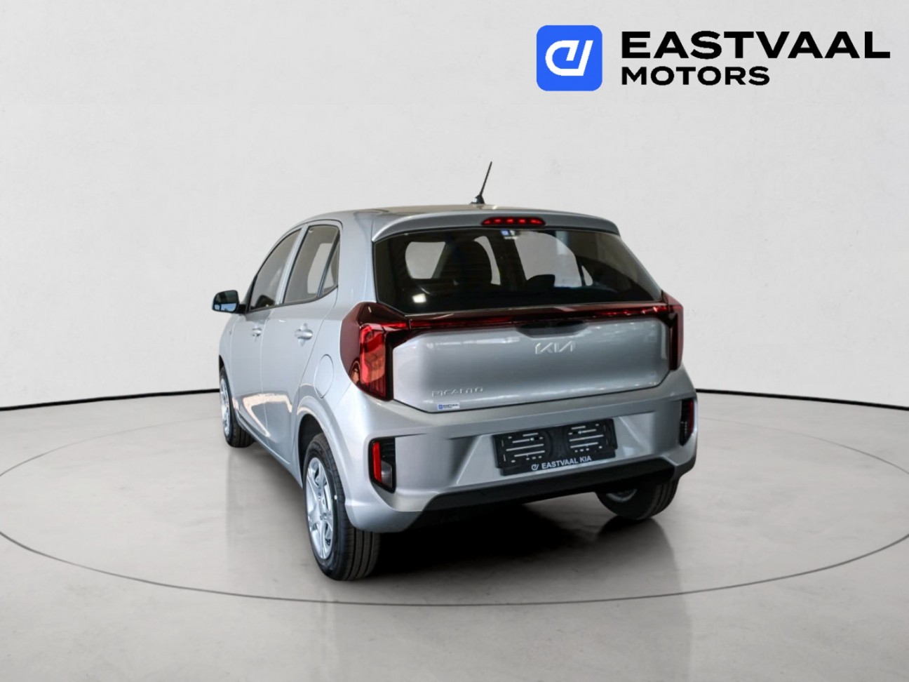 Photo 5 of 19