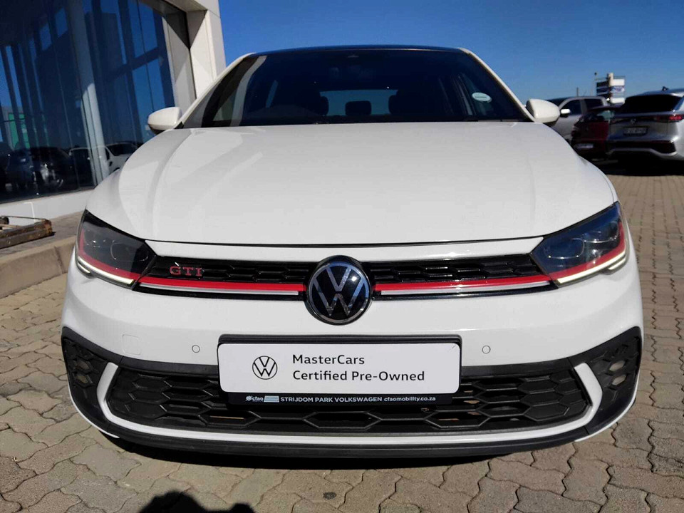 Photo 7 of 20