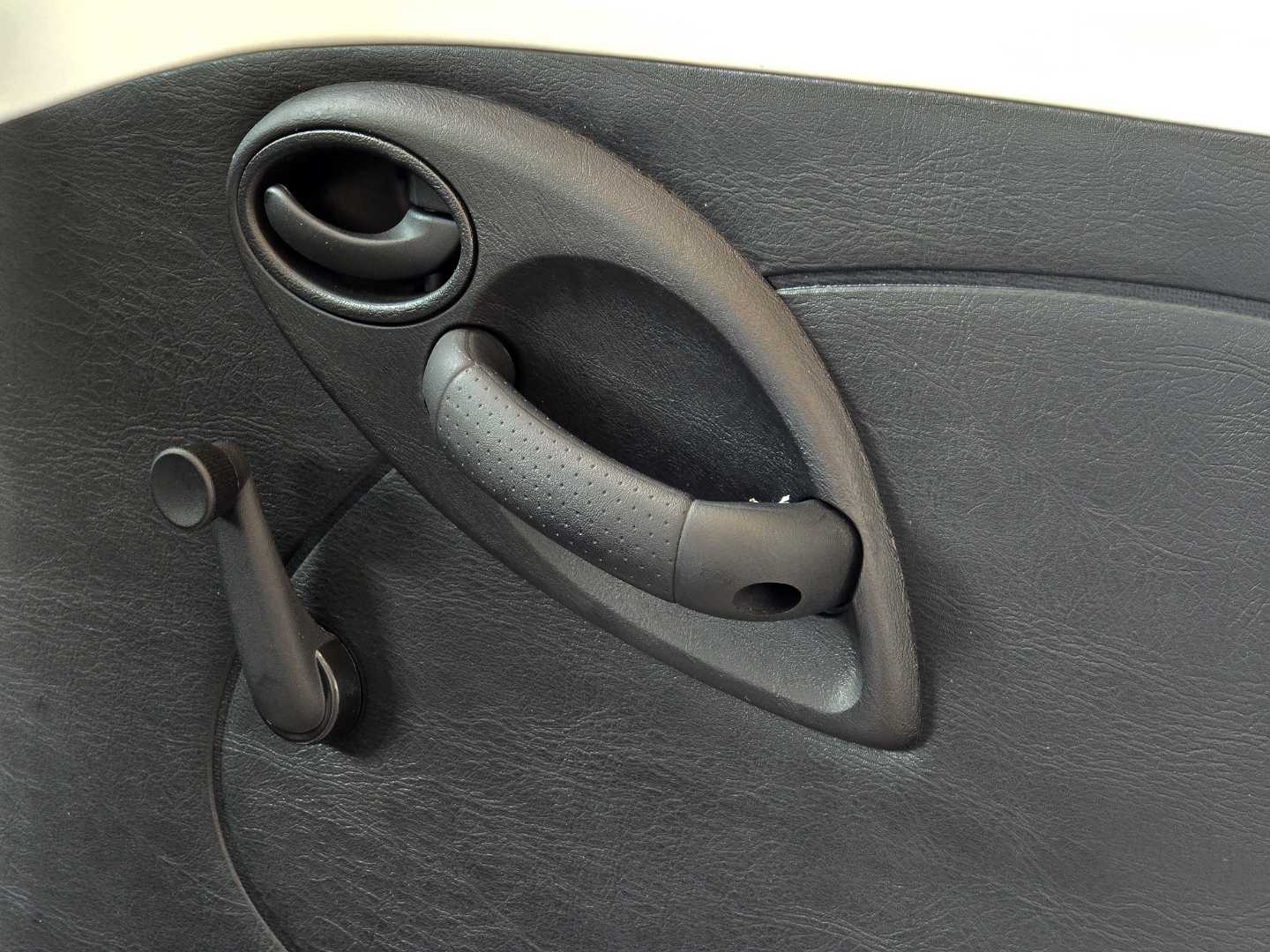 Photo 18 of 20