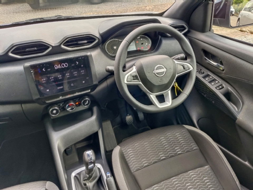 Photo 7 of 11