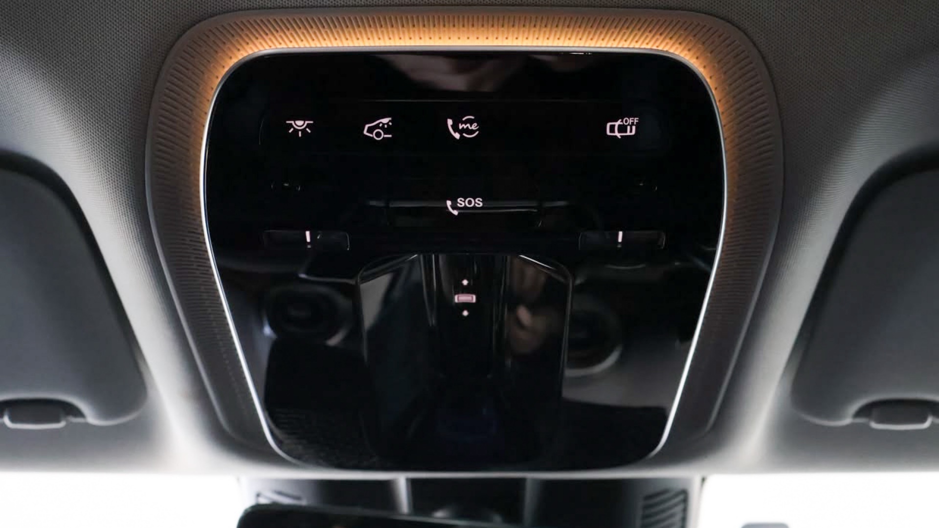 Photo 18 of 23