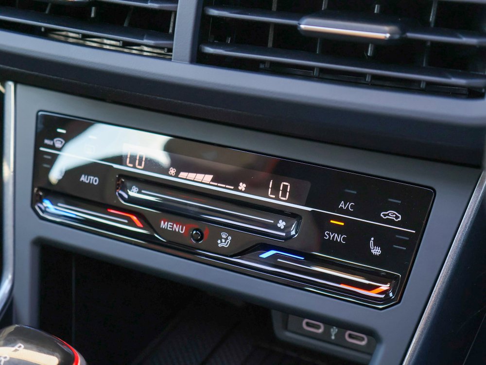 Photo 12 of 23