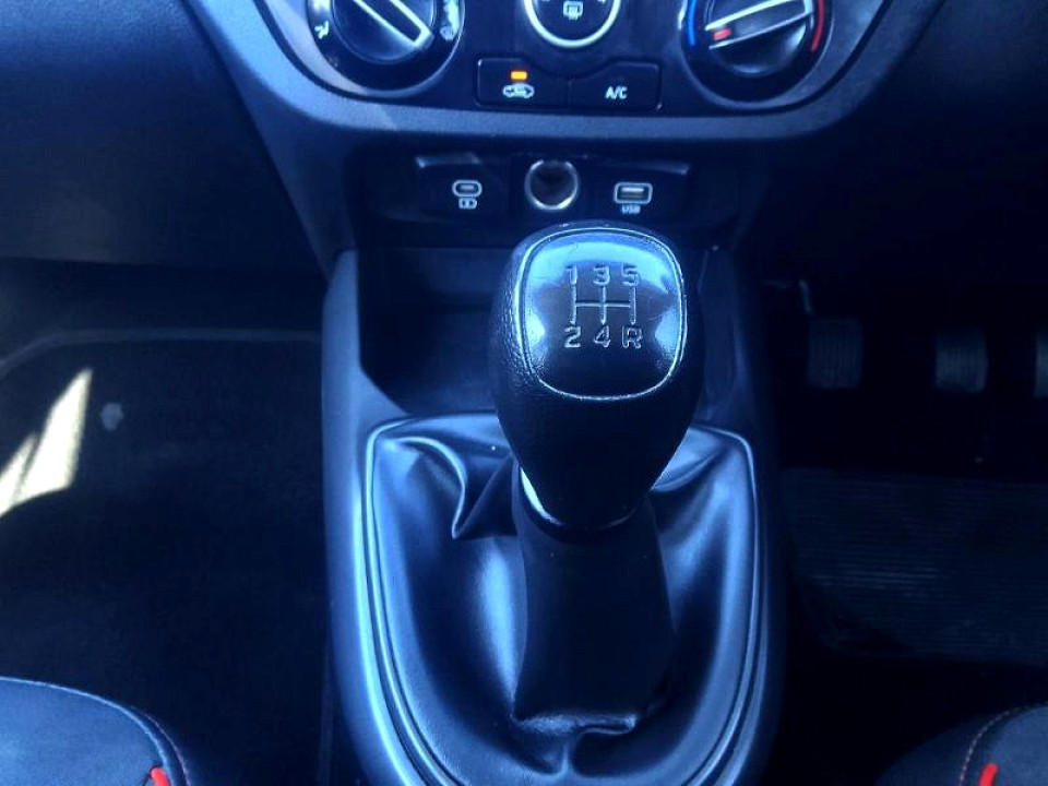 Photo 16 of 19