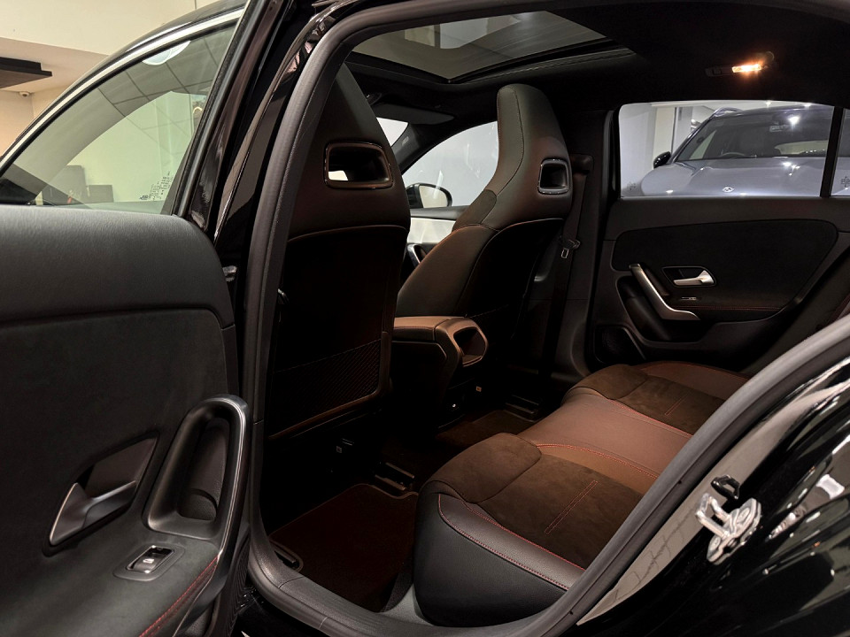 Photo 17 of 20