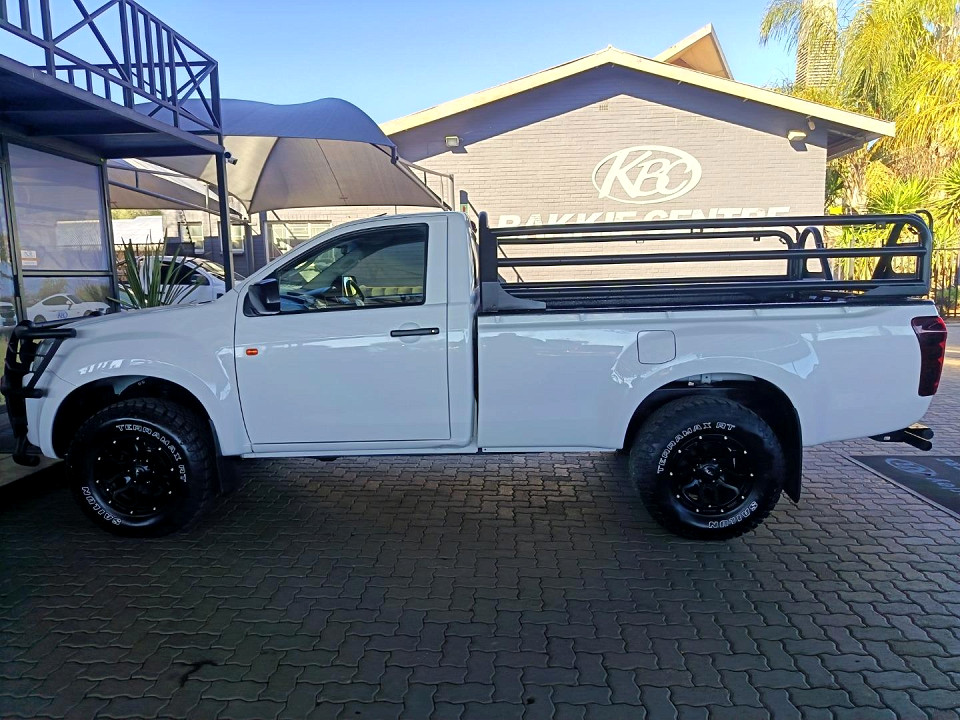 Photo 4 of 13