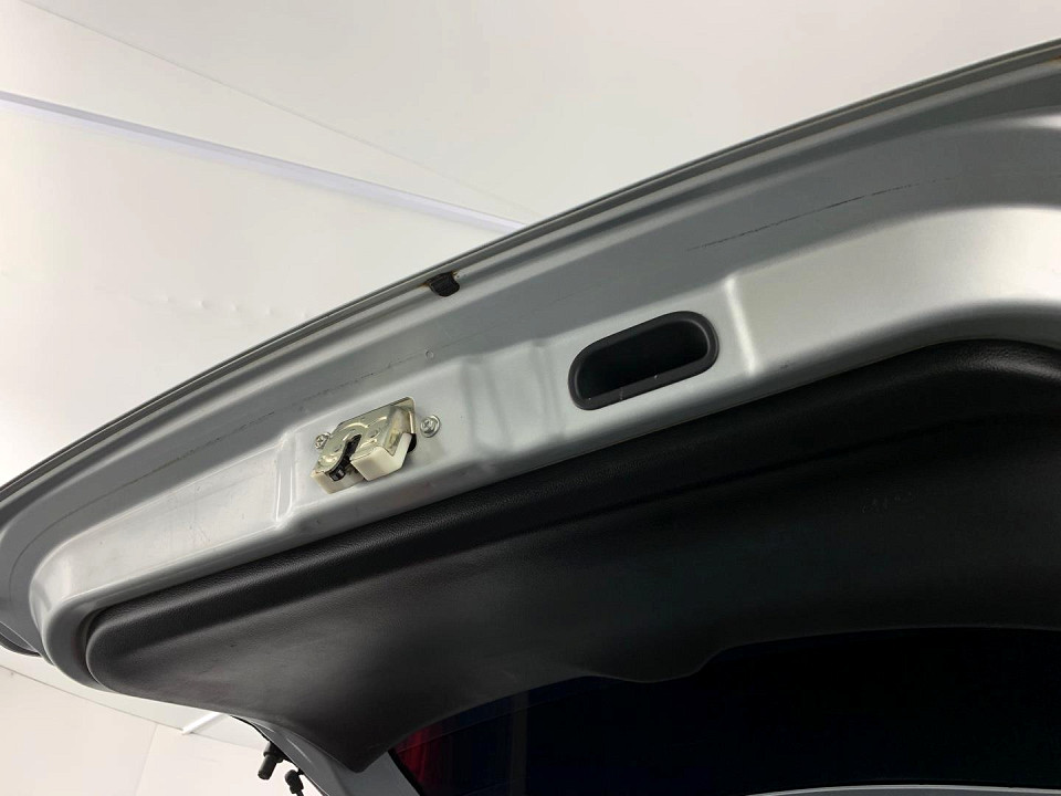 Photo 18 of 20