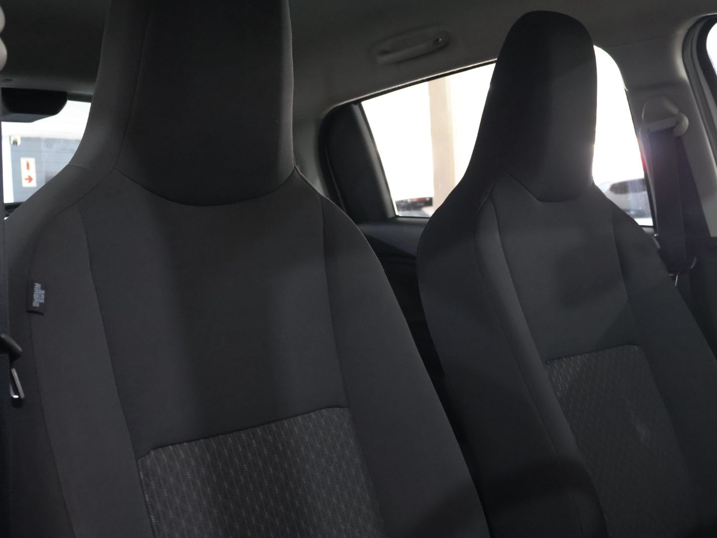 Photo 18 of 28