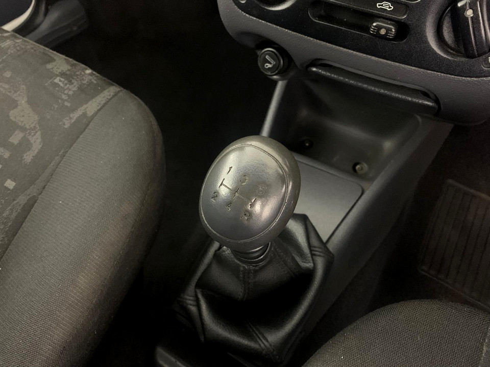 Photo 8 of 20