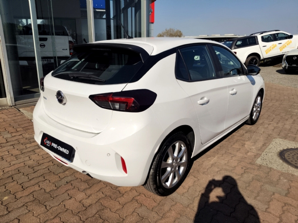 Photo 3 of 11