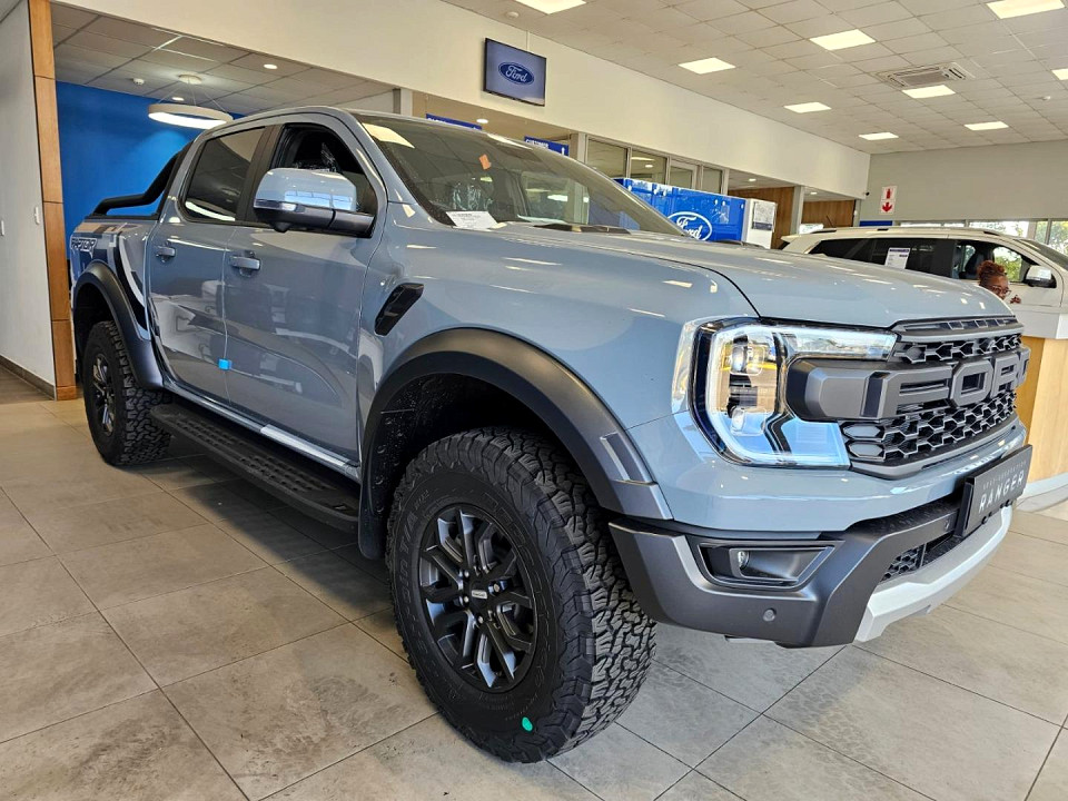 Photo 17 of 27