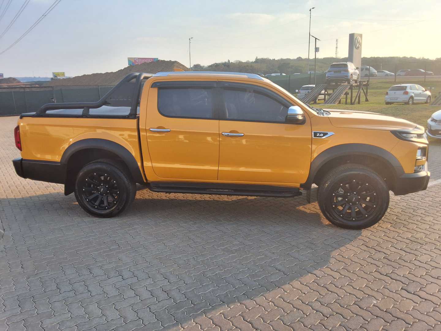 Photo 4 of 19