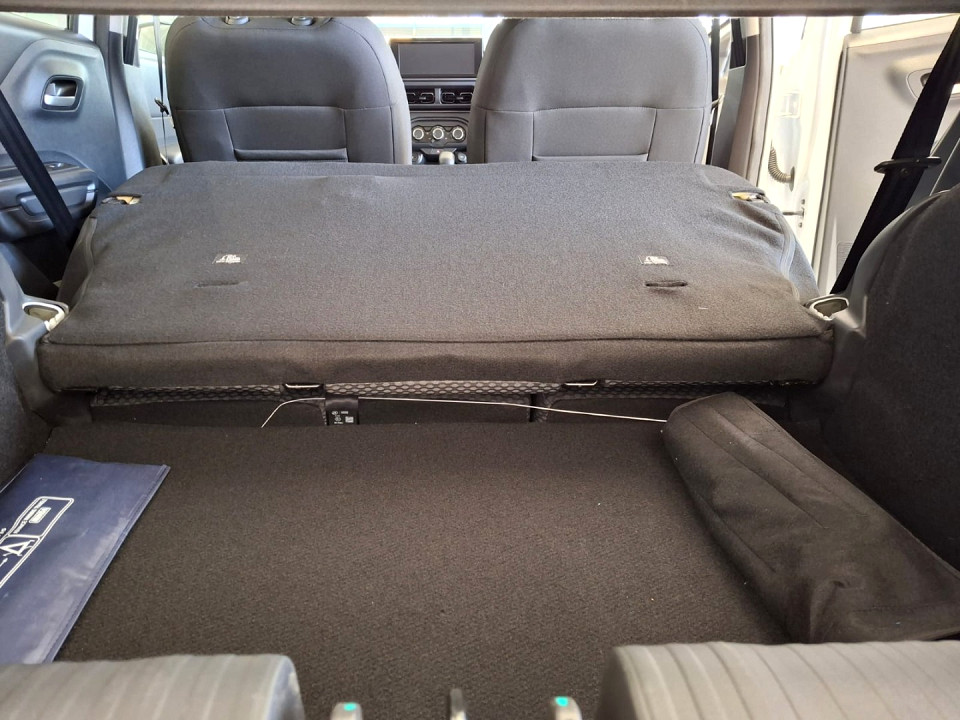 Photo 17 of 18