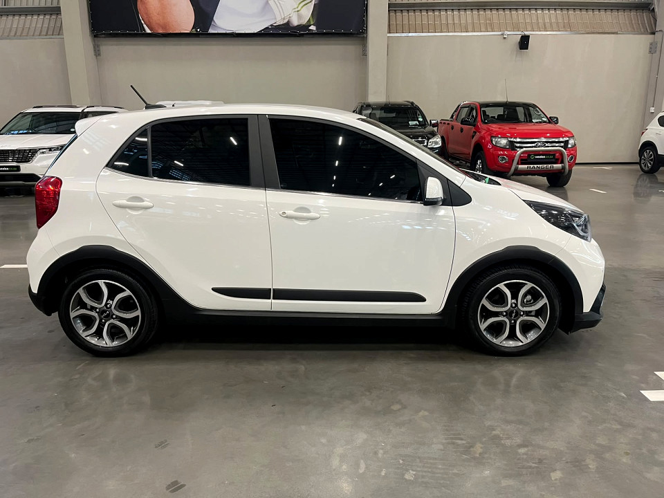 Photo 2 of 16