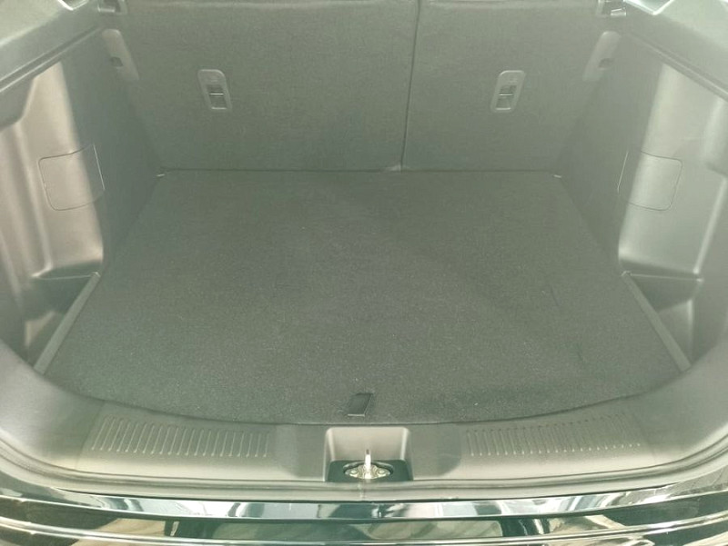 Photo 11 of 25