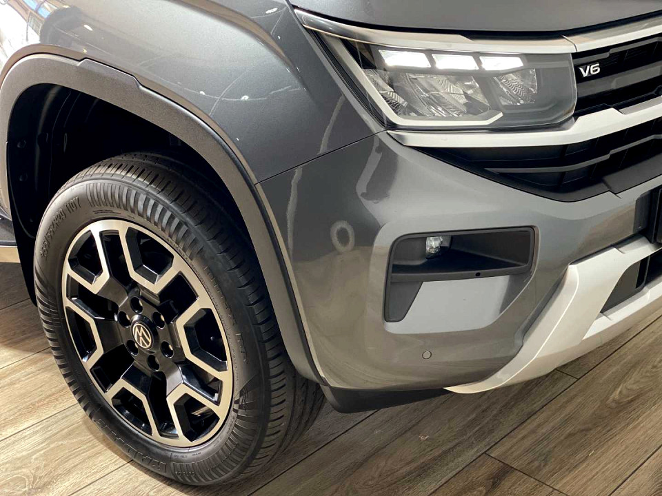 Photo 10 of 30