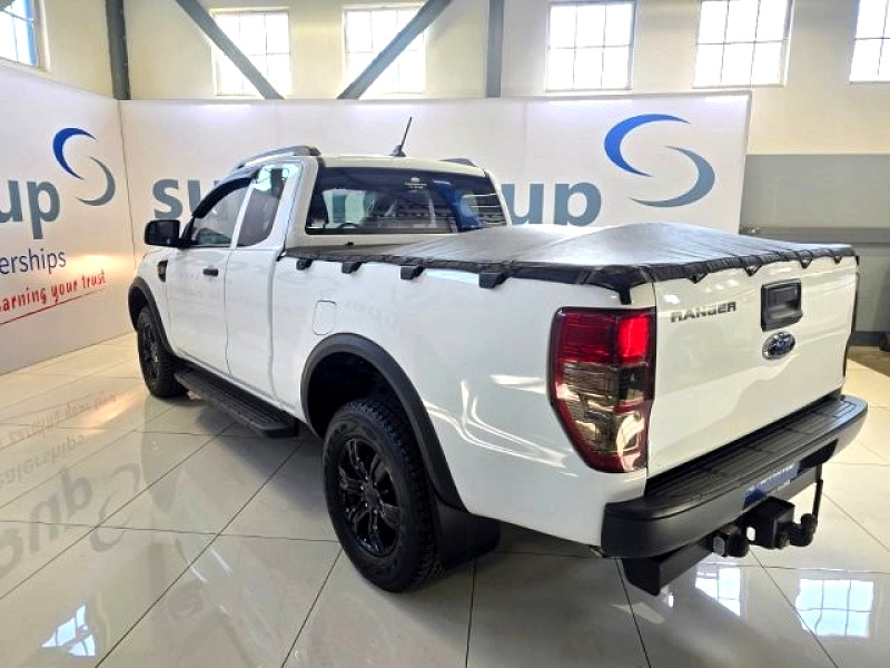 Photo 11 of 30