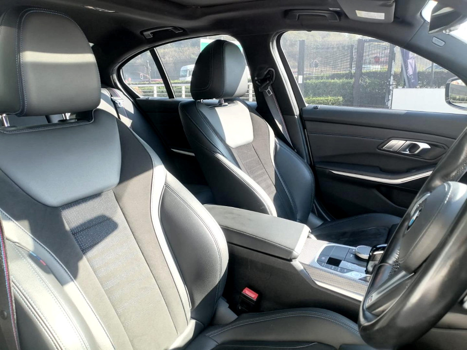 Photo 15 of 18