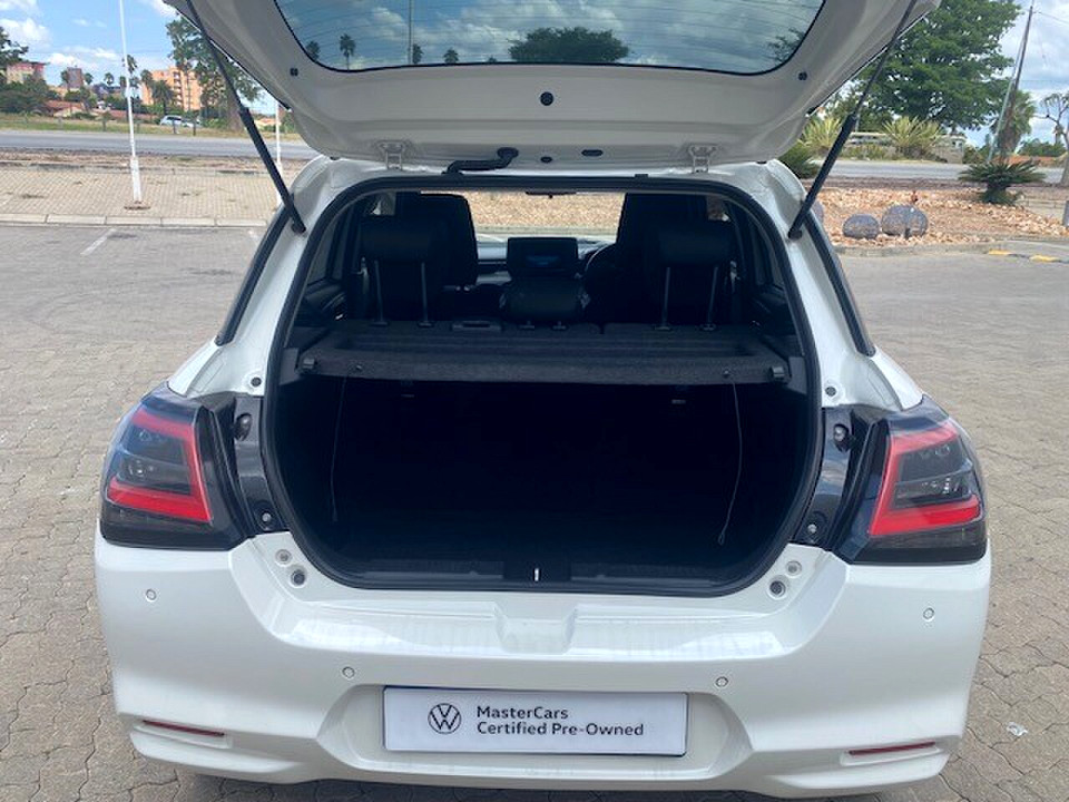 Photo 18 of 18