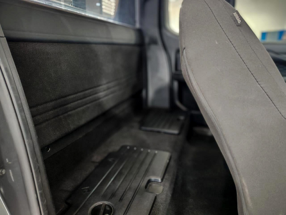 Photo 14 of 20
