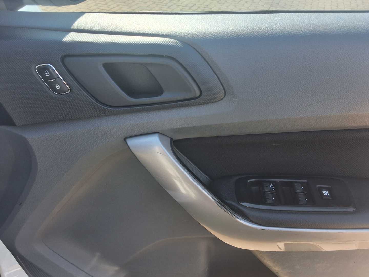 Photo 12 of 16