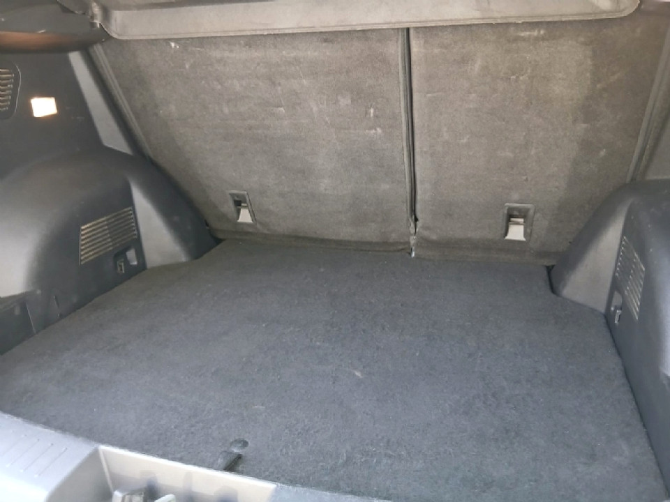 Photo 14 of 20