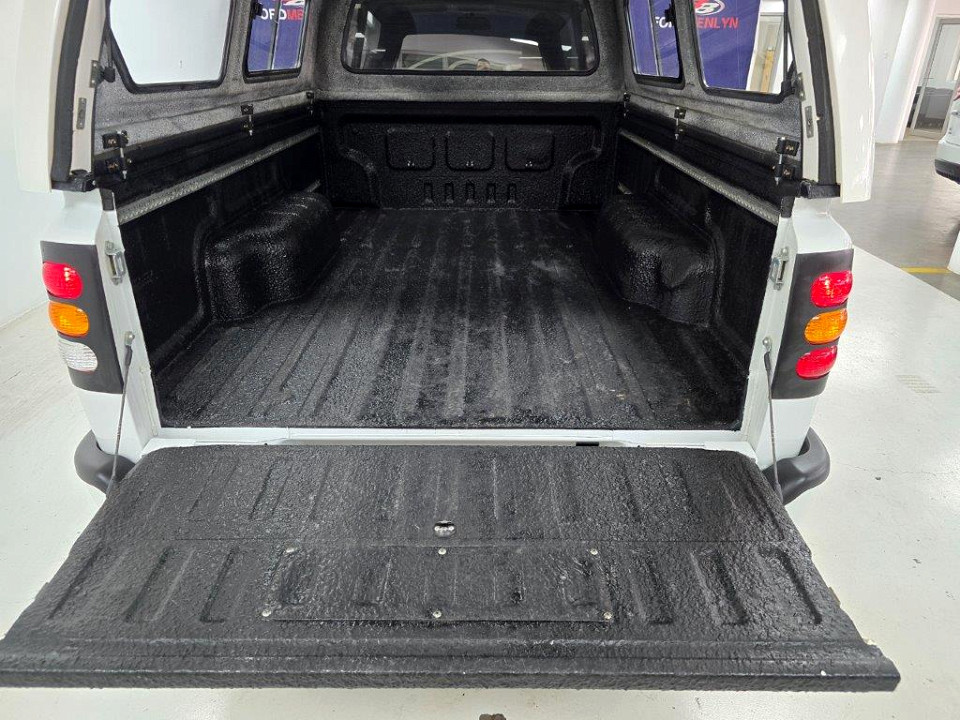 Photo 9 of 15