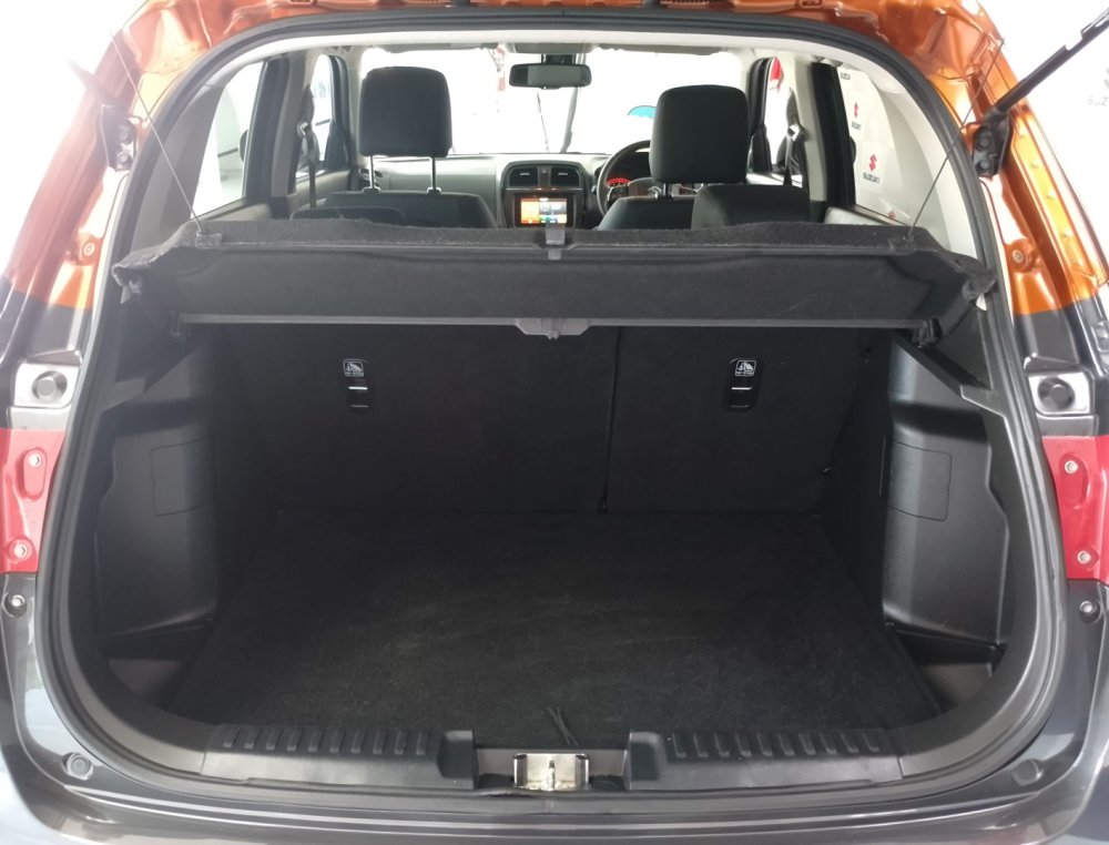 Photo 6 of 20