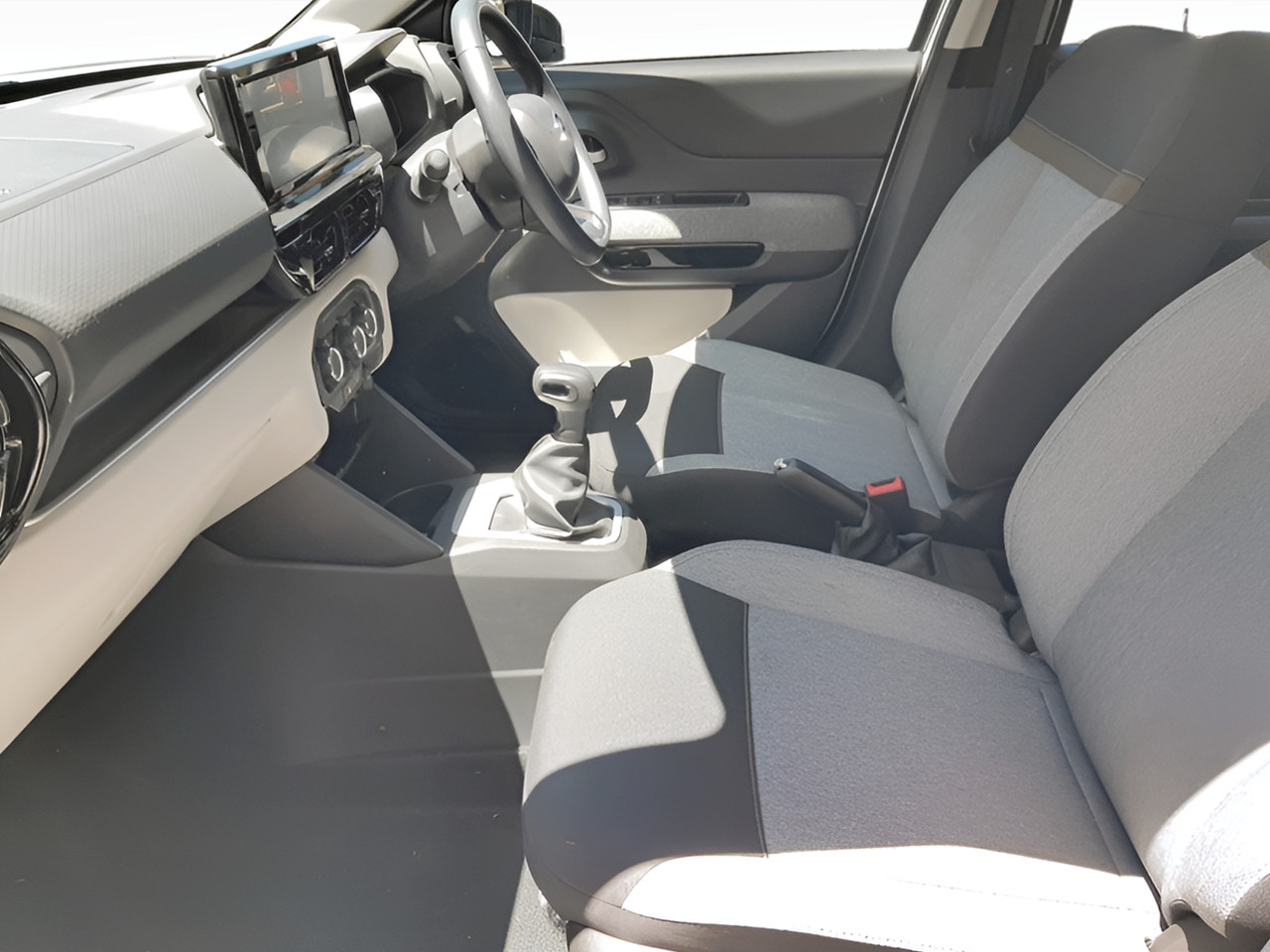 Photo 8 of 17