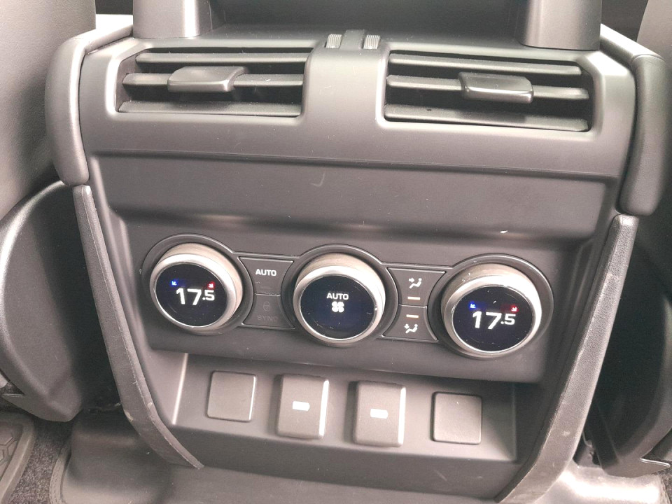 Photo 14 of 25