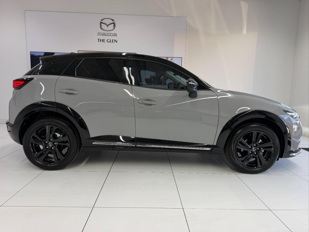 Photo 7 of 30