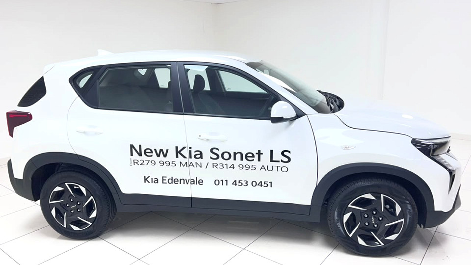 Photo 7 of 22