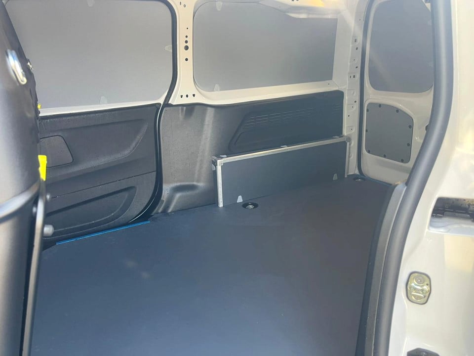 Photo 10 of 24