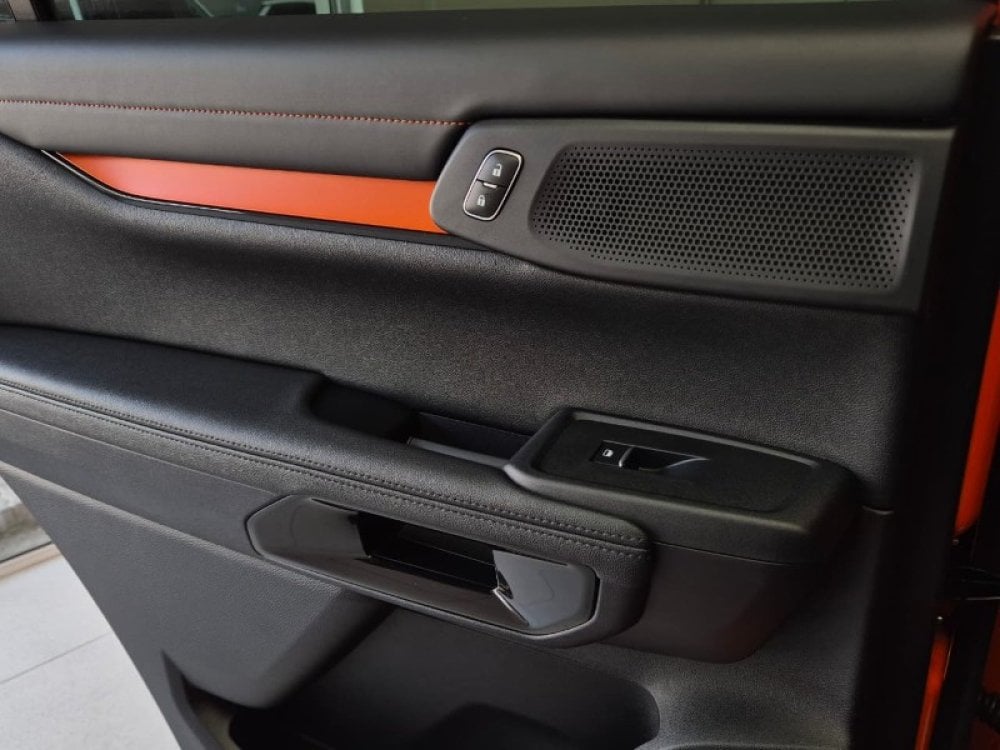 Photo 13 of 19