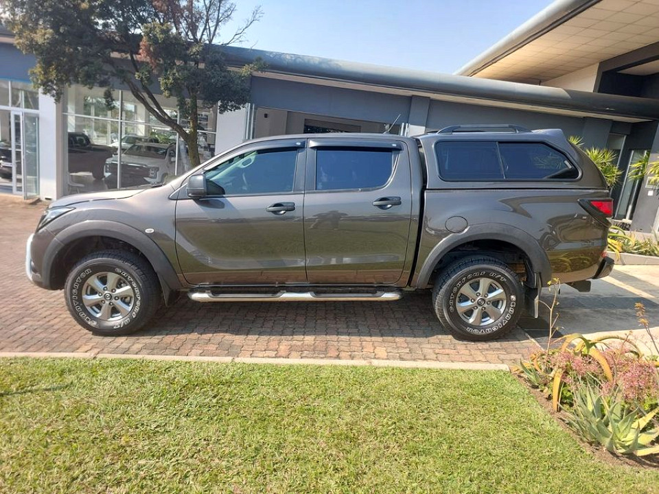 Photo 6 of 26