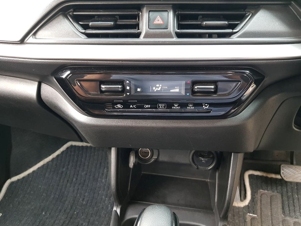 Photo 20 of 21
