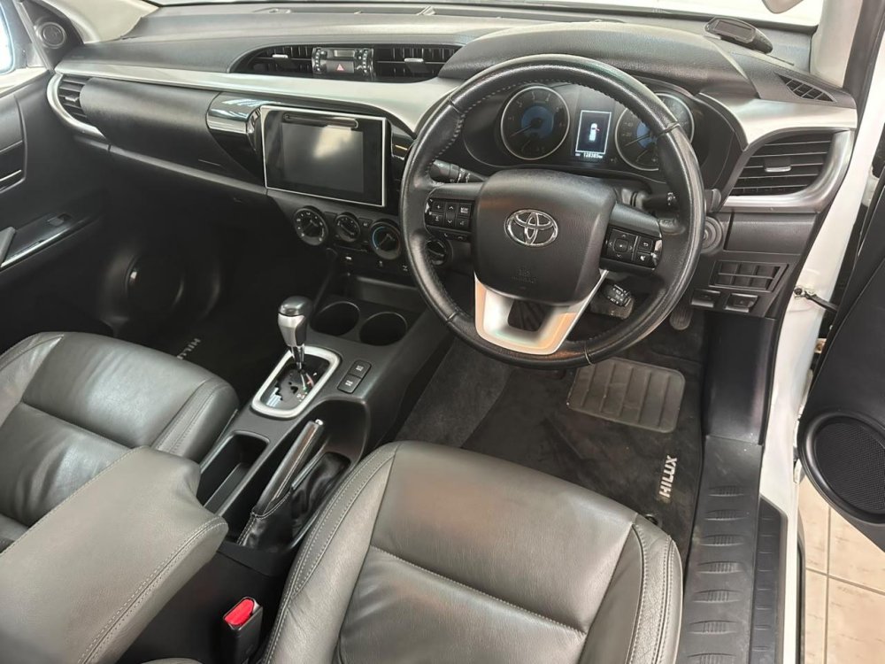 Photo 7 of 8