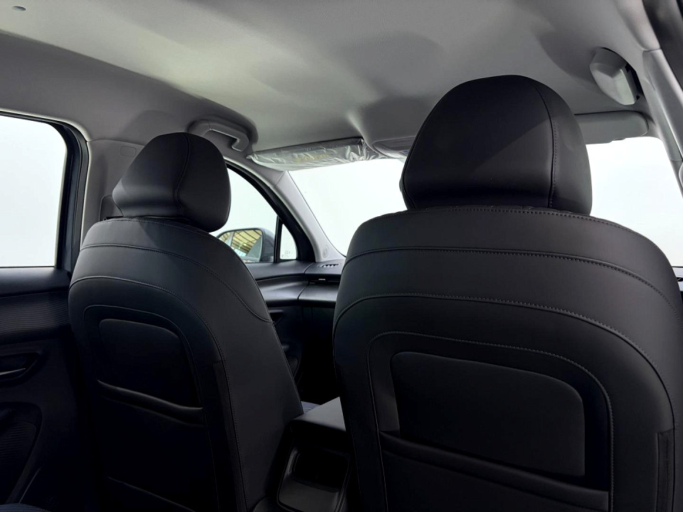 Photo 14 of 29