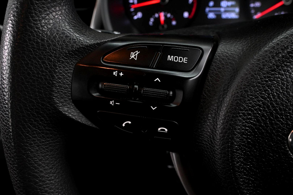 Photo 21 of 26