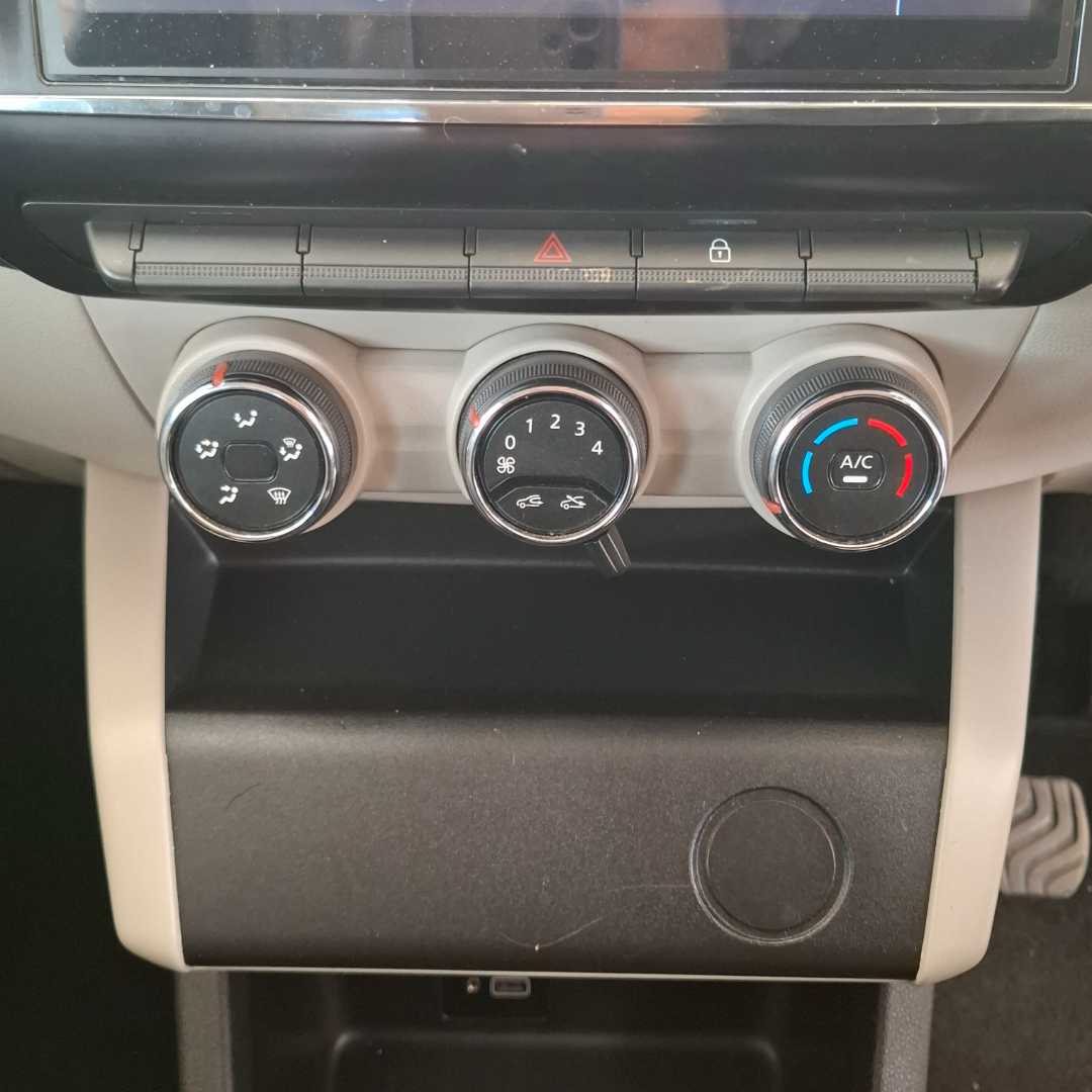 Photo 17 of 23