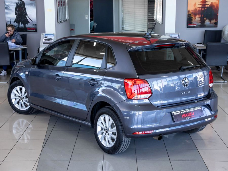 Photo 23 of 26