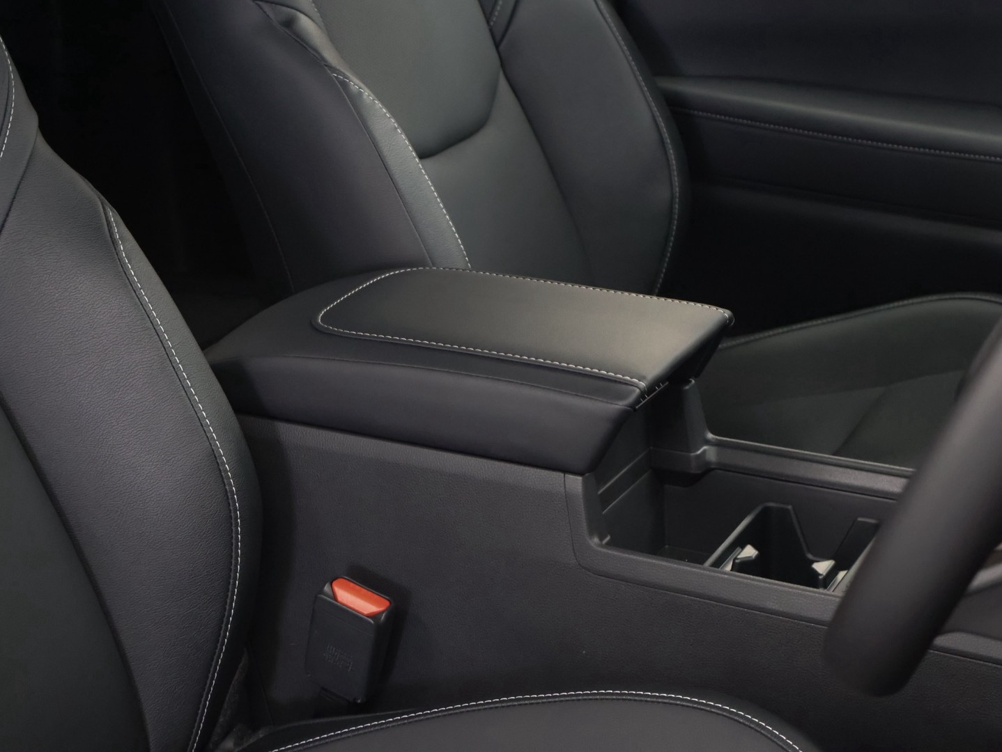 Photo 16 of 26