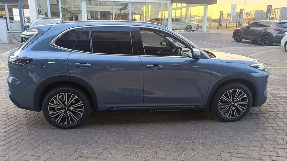 Photo 12 of 20
