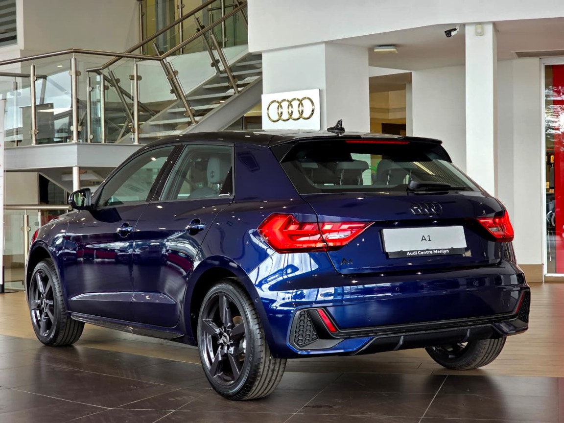 Photo 6 of 24