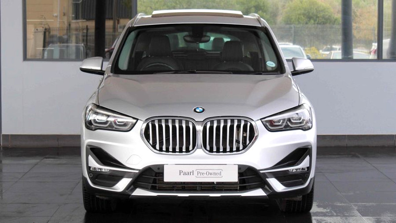 Photo 7 of 28