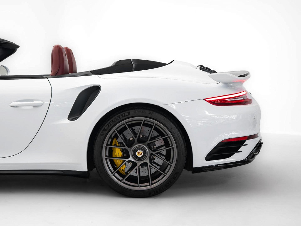 Photo 9 of 30