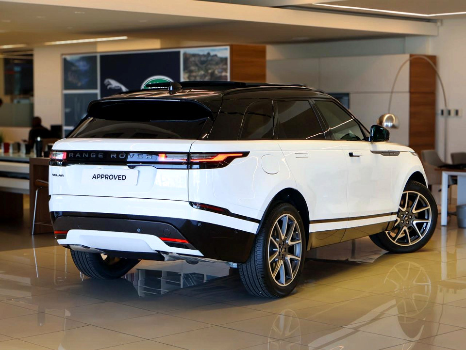 Photo 10 of 21