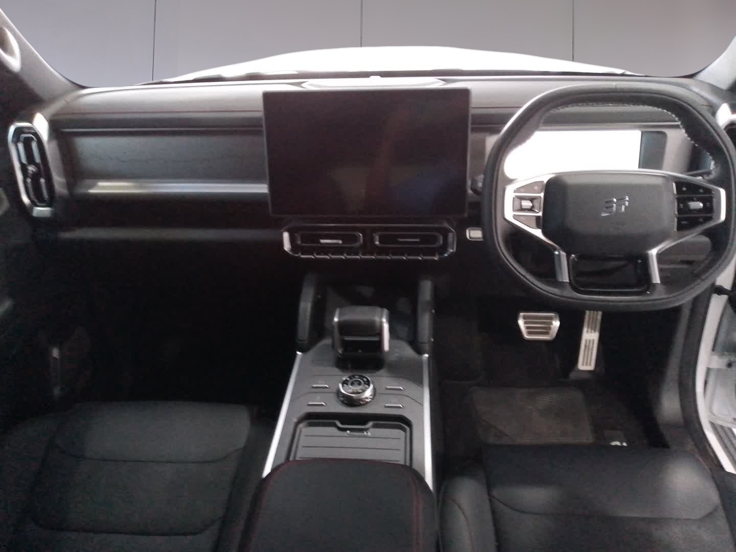 Photo 18 of 20