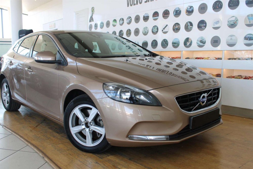 Photo 1 of 20