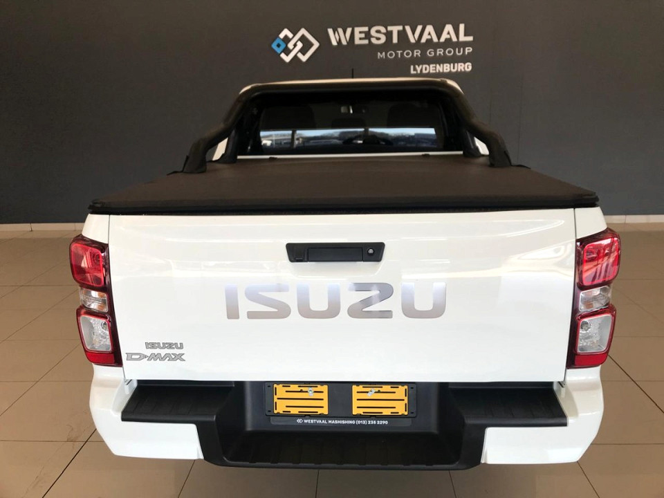 Photo 4 of 16