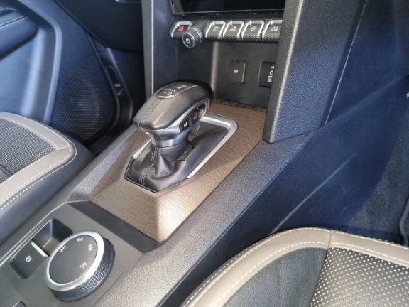 Photo 10 of 19